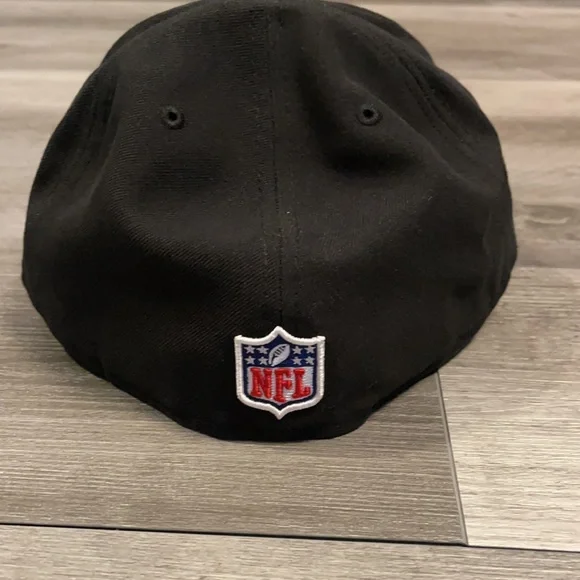 Pittsburgh Steelers Breast Cancer Awareness Fitted - Picture 3 of 5